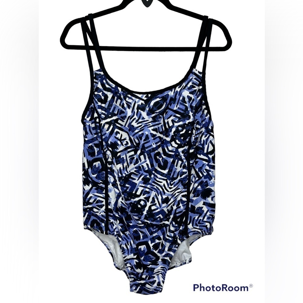 Catalina Padded Swim Top Sz 2X(18W-20W)